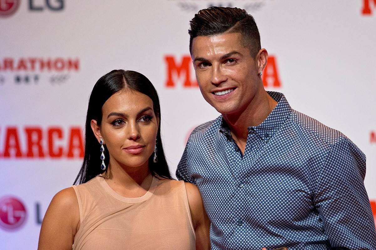 Vjenčali se Georgina i Ronaldo: Pogledajte kako su objavili vijest (FOTO)
