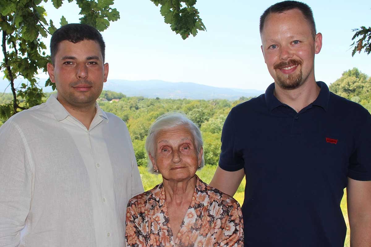 Dirljiv susret načelnika Boleslaveca i njegove tetke iz Banjaluke