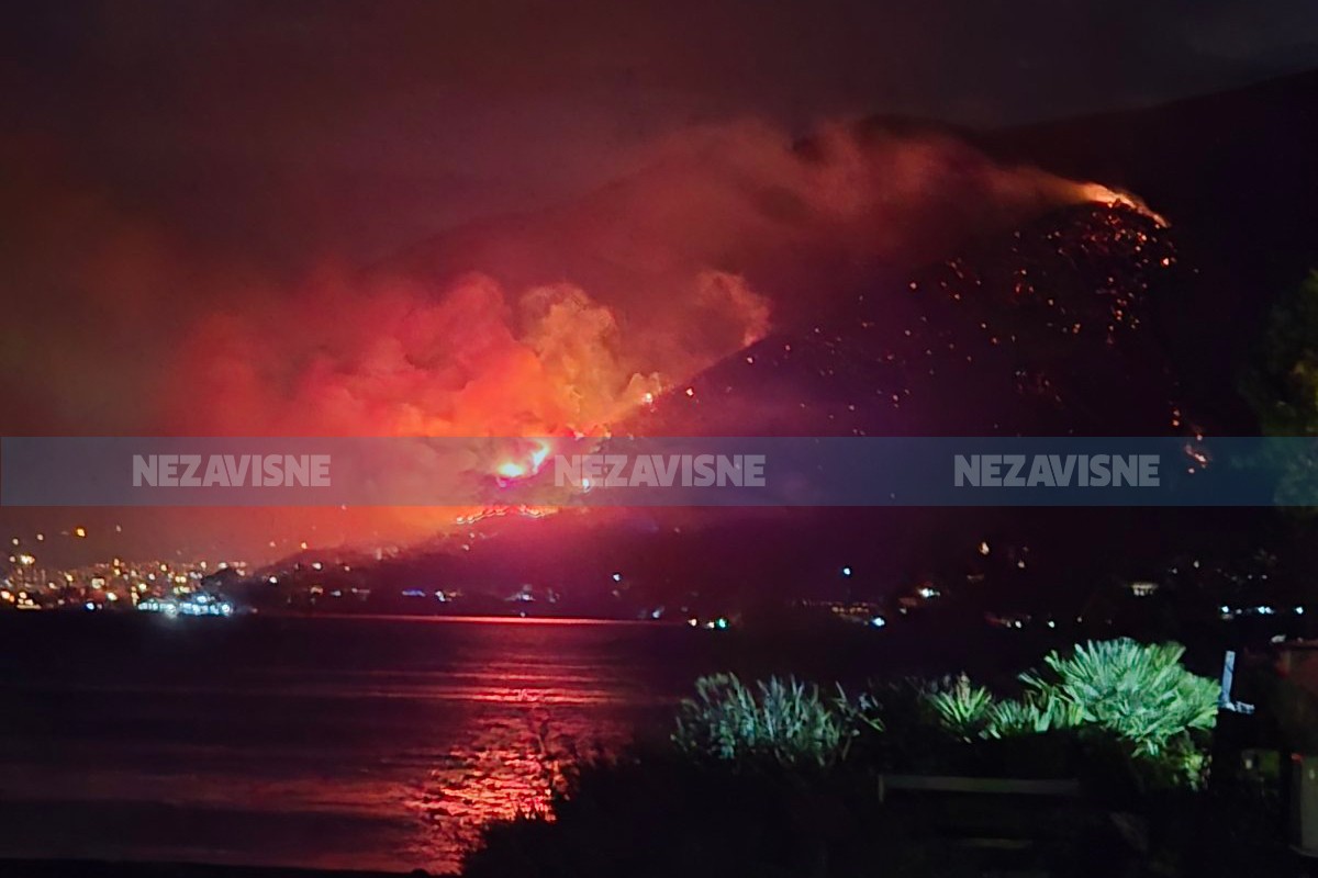 Banjalučanka iz Baošića za "Nezavisne": "Bukti sve, požar je sve bliže kućama" (VIDEO)