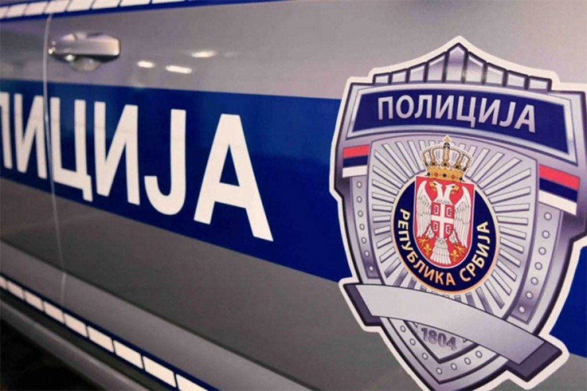 U Valjevu privedeno 11 osoba, pronađene palice, noževi i elektrošoker