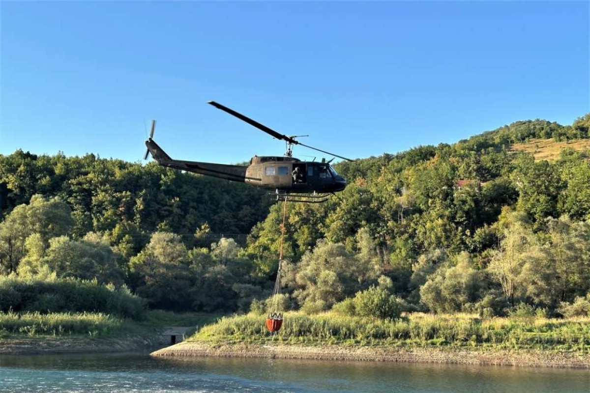 Oružane snage i dalje pomažu u gašenju požara