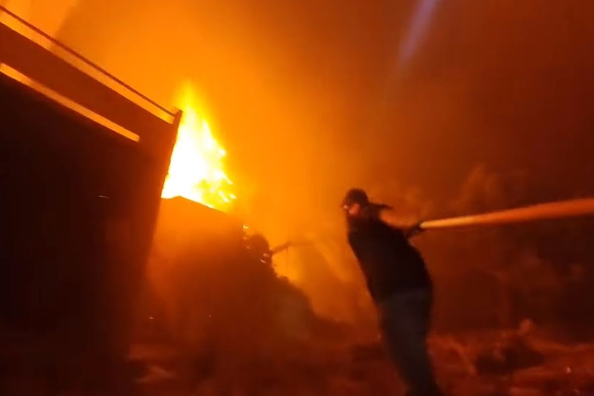 Vatrogasci objavili zastrašujući snimak iz centra požara u Omišu (VIDEO)