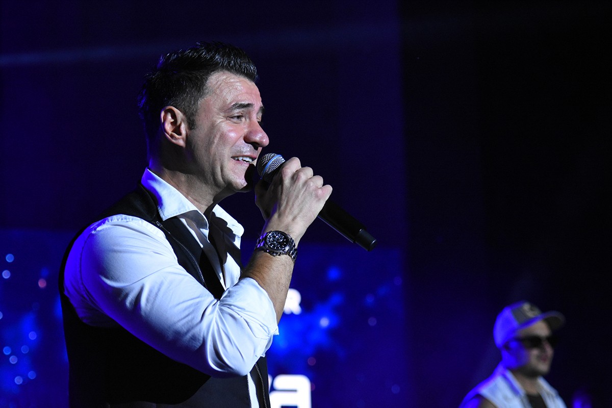 Oglasio se pjevač Amadeus benda nakon masovne tuče na koncertu (VIDEO)