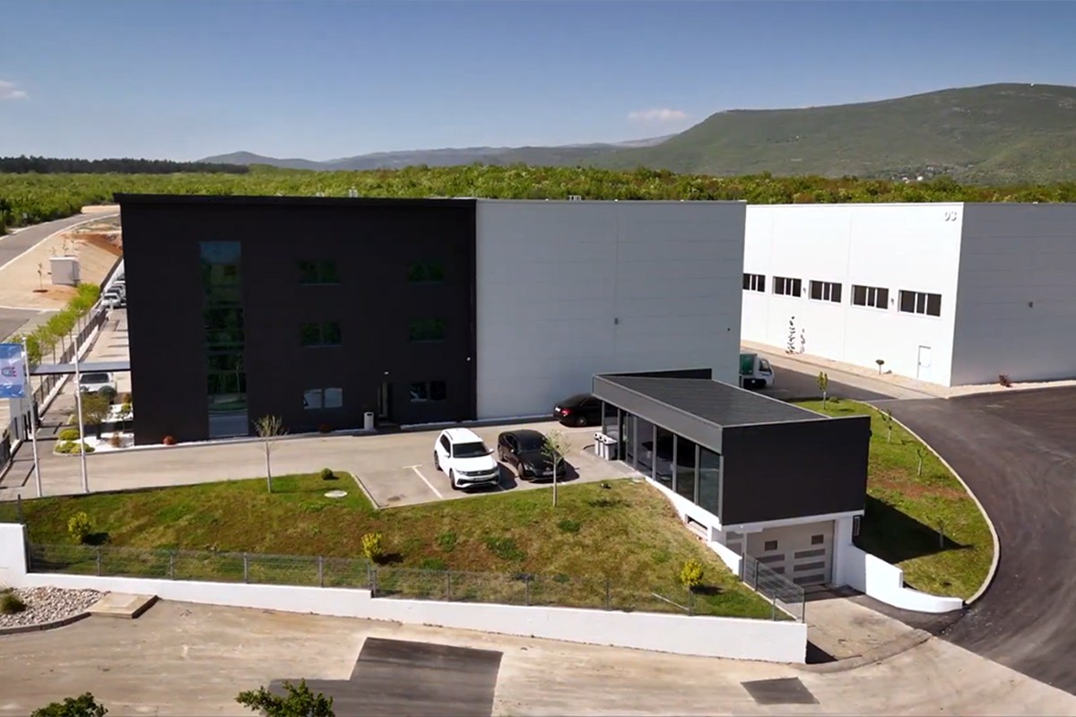 Kompanija iz FBiH otvara fabriku u RS: Stižu roboti, posao za 100 radnika (VIDEO)