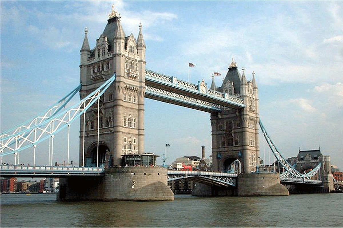 Dramatičan pad cijena nekretnina u Britaniji: Za mjesec "nestalo" 100.000 funti