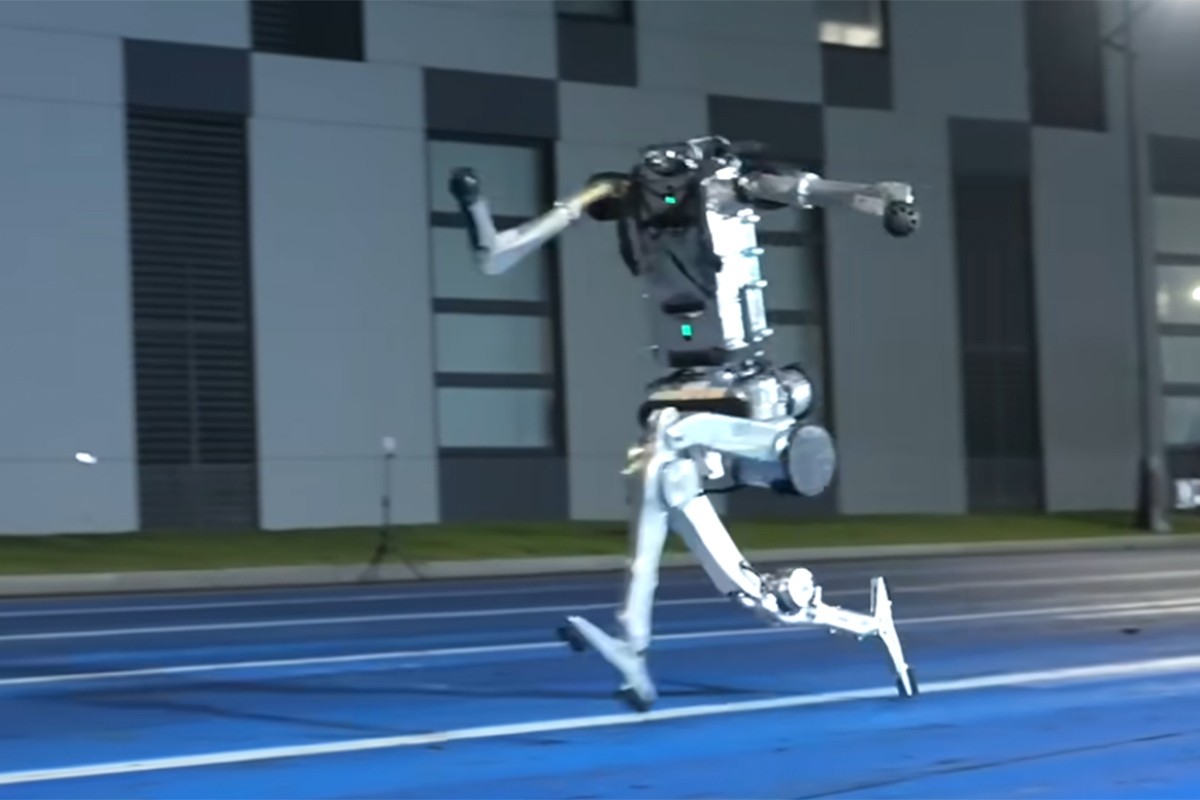 Stiže humanoidni robot "Supermen": Obara sve rekorde