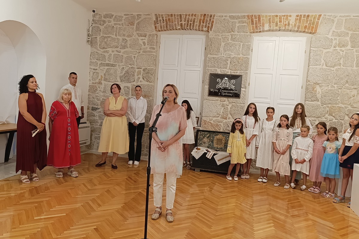 U muzeju Hercegovine prikazano više od stotinu vezenih hercegovačkih motiva (FOTO)