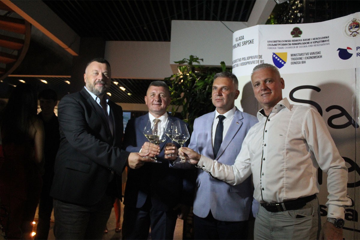 Podrumi Vukoje organizovali deseti Salon žilavke (VIDEO)