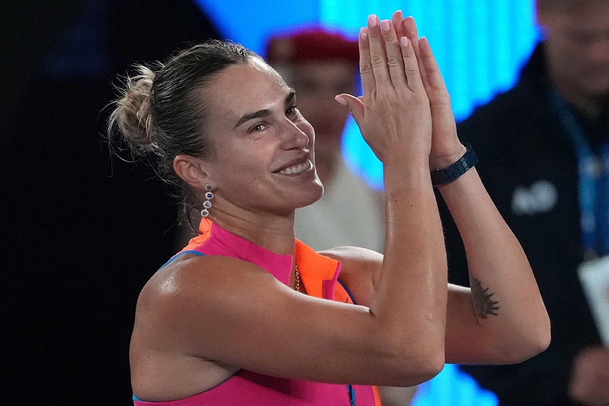 Sabalenka na udaru navijača zbog neozbiljnosti, napadaju i Đokovića (FOTO/VIDEO)