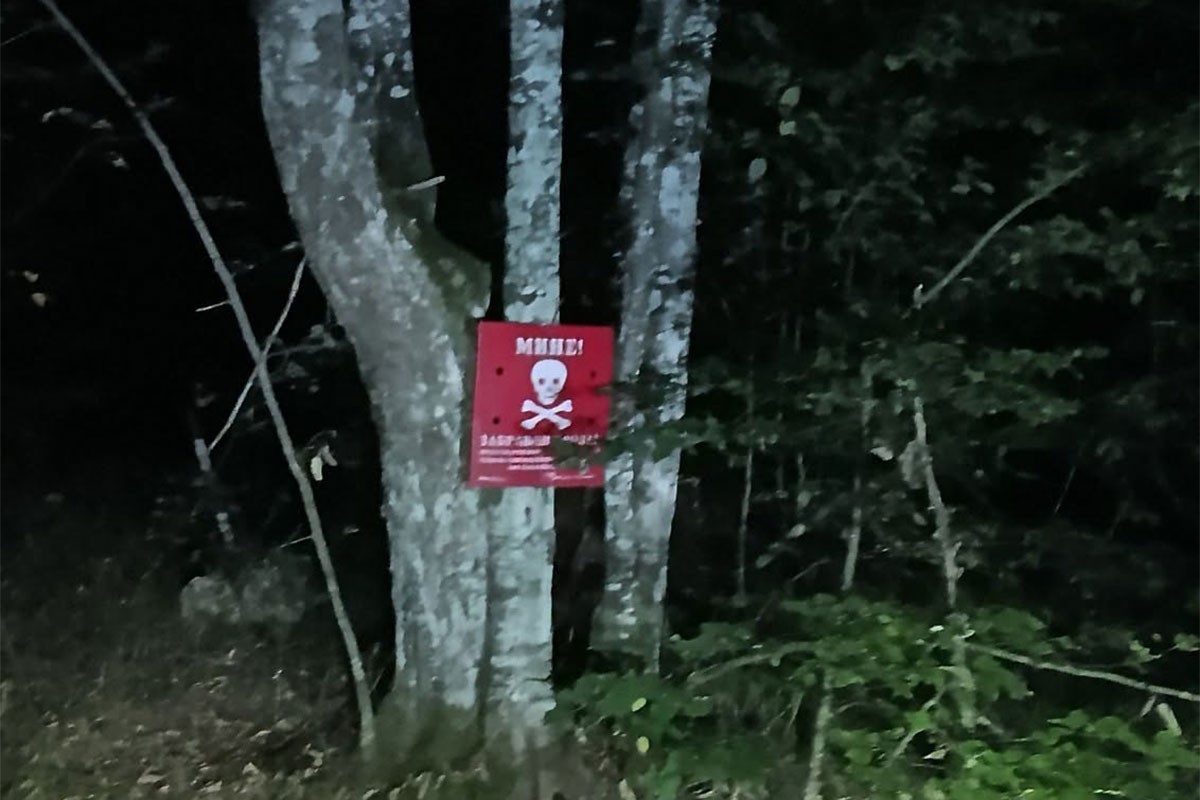 Par iz Poljske krenuo od Banjaluke ka Sanici, pa se zaglavio u minskom terenu (FOTO)