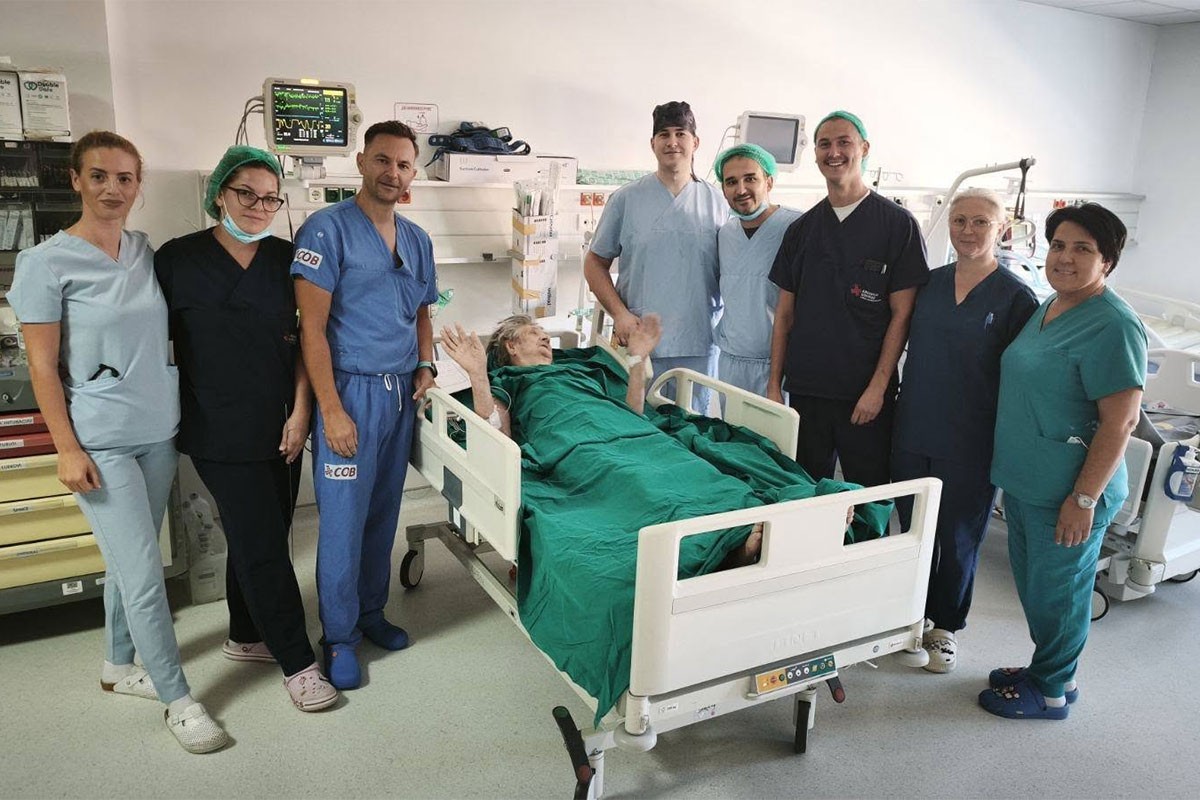Brzi zahvat na UKC-u RS: Starica (98) slomila kuk, operisali je sat vremena nakon prijema