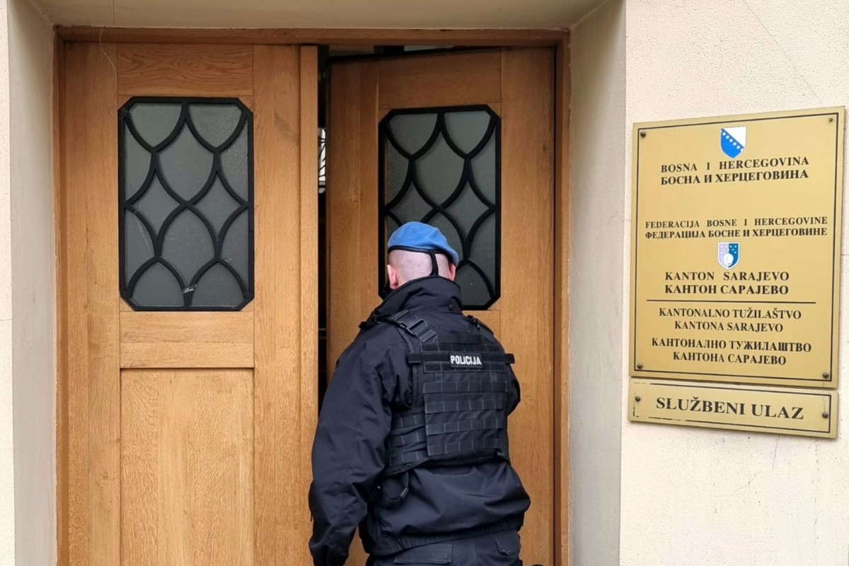 Za Bjelaka zatražen pritvor zbog 73 kg droge: Autom se zaletio na policiju