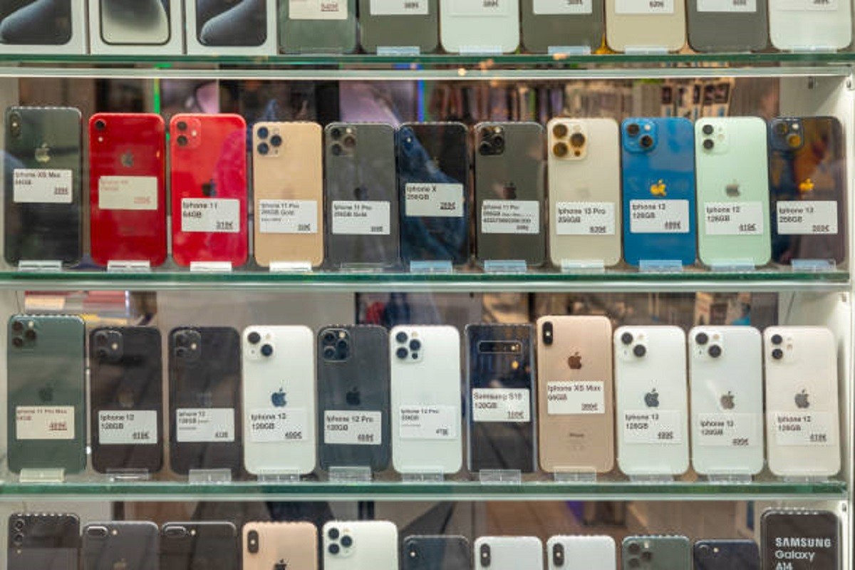 Tržište telefona tone, Apple napravio veliki preokret