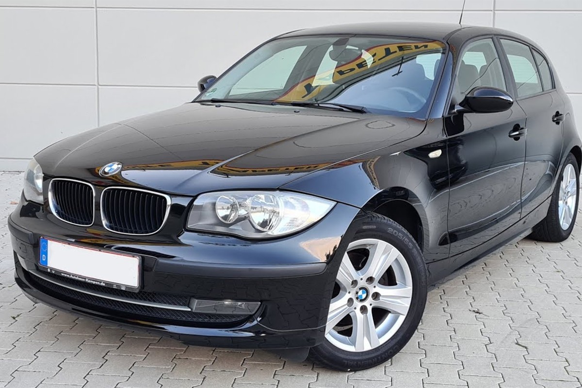 Oglas za BMW privukao pažnju: "Daleko mu kuća od moje bila" (FOTO)