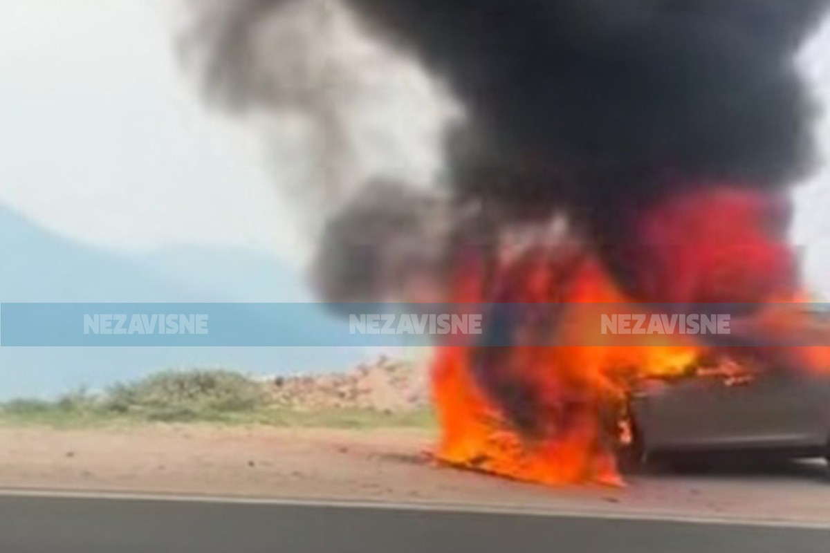 Planuo automobil vlasnika "Herceg televizije", očevici: Prava buktinja