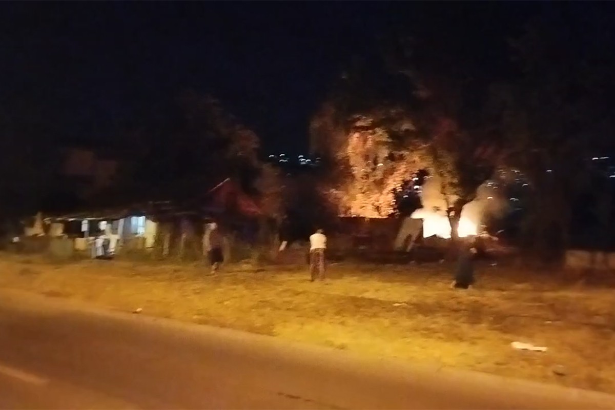 Požar u Sarajevu, gori objekat kod hale Pomozi.ba