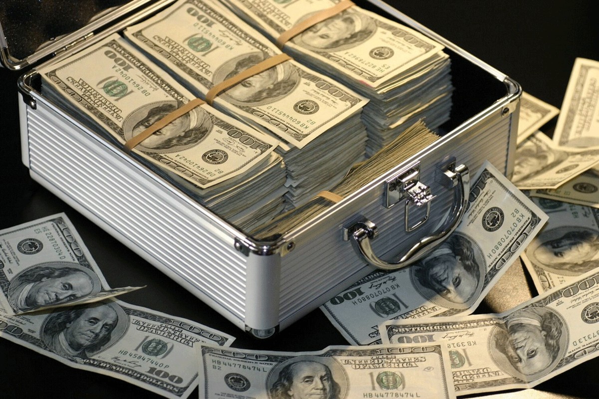 Investitori bježe iz dolara