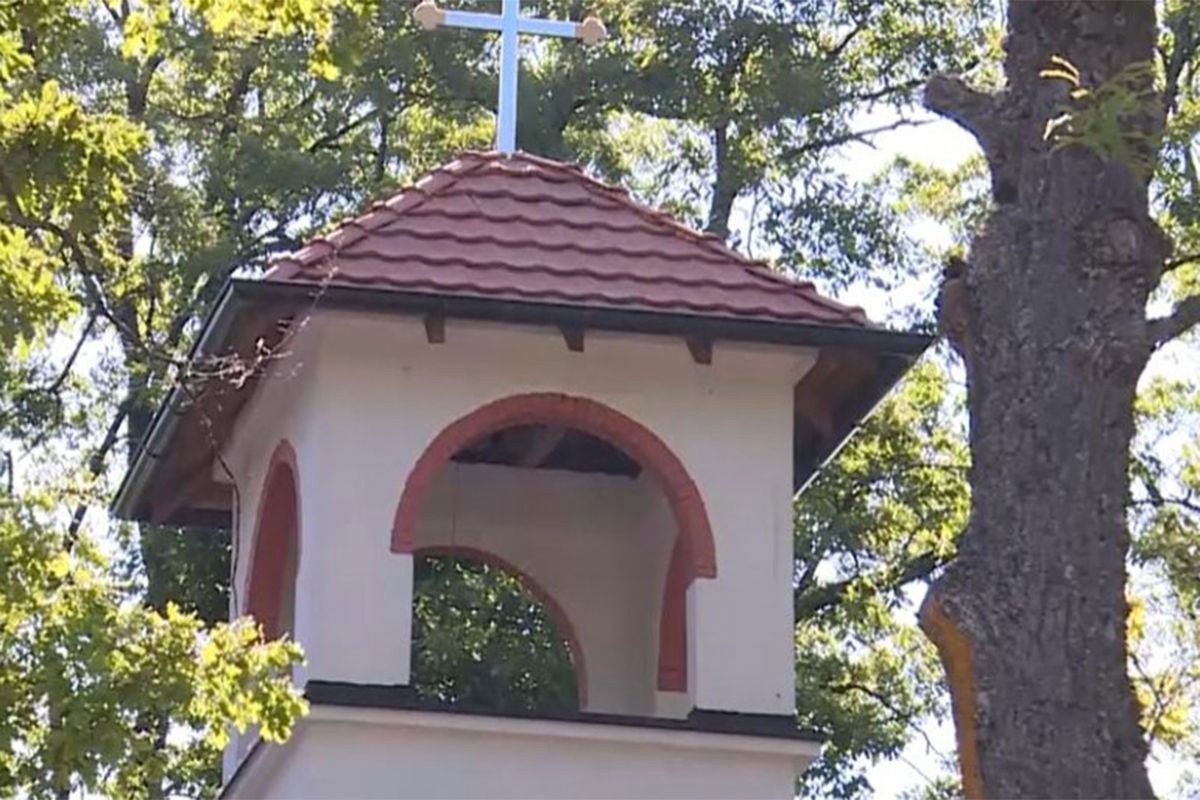 Obijena crkva kod Kosovske Kamenice: Ukradeni prilozi vjernika