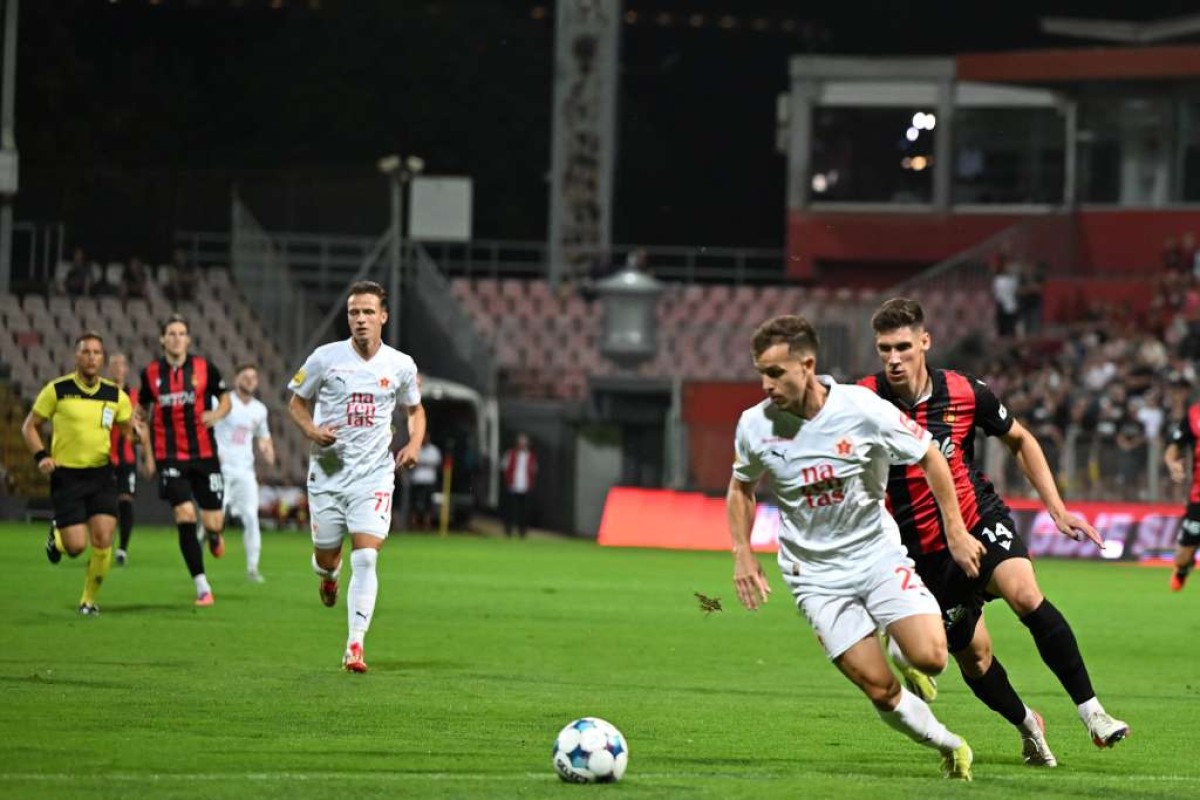 Prvi bodovi u sezoni: Čelik sa 3:0 pobijedio Velež