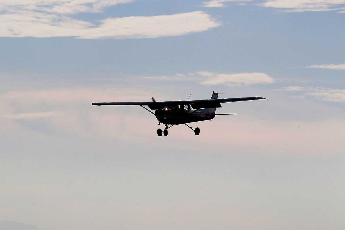 Pijani mladić ukrao avion i poletio prema nuklearki Pakš
