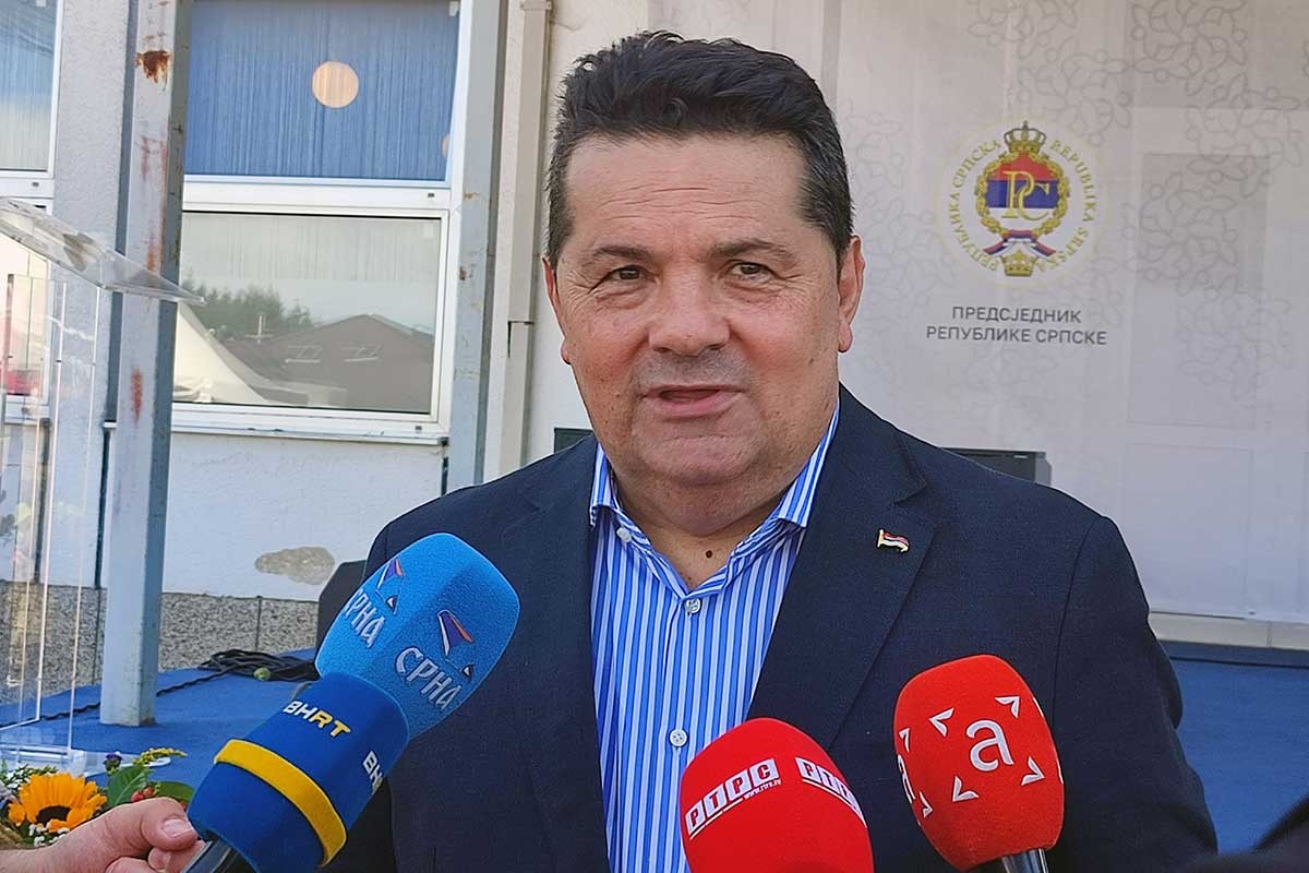 Nenad Stevandić: Srbi poštuju mrtve
