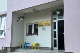 Užas u dvorištu škole u Tuzli: Djevojčica nožem povrijedila dvije ...