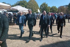 Koji zvaničnici iz Republike Srpske su došli na sahranu Mladiću ...