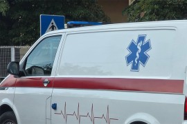 Mercedesom udario pješaka: Dijete teško povrijeđeno kod Brčkog