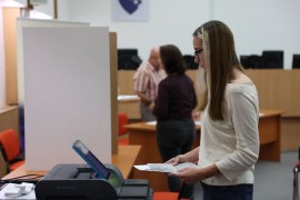 CIK odlučio da provede testne izbore u svim opštinama i gradovima u BiH