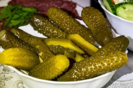 Tajna hrskavih kiselih krastavaca krije se u jednom listu