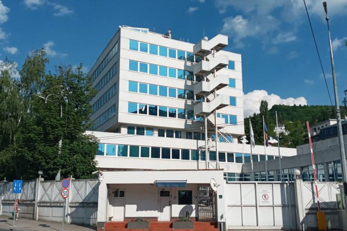 Šta je ispunjeno od uslova za zatvaranje OHR-a?