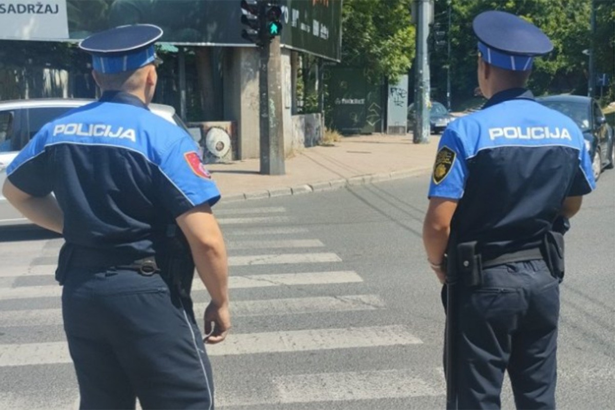 Iz Une izvučeno tijelo žene