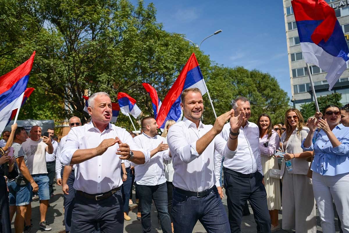 Stanivuković kreće u kampanju kamperom