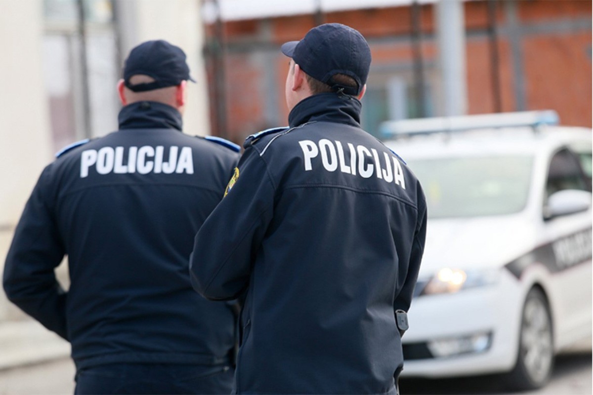 Policija uhapsila učenicu iz Tuzle koja je nožem napala i povrijedila dvije djevojčice