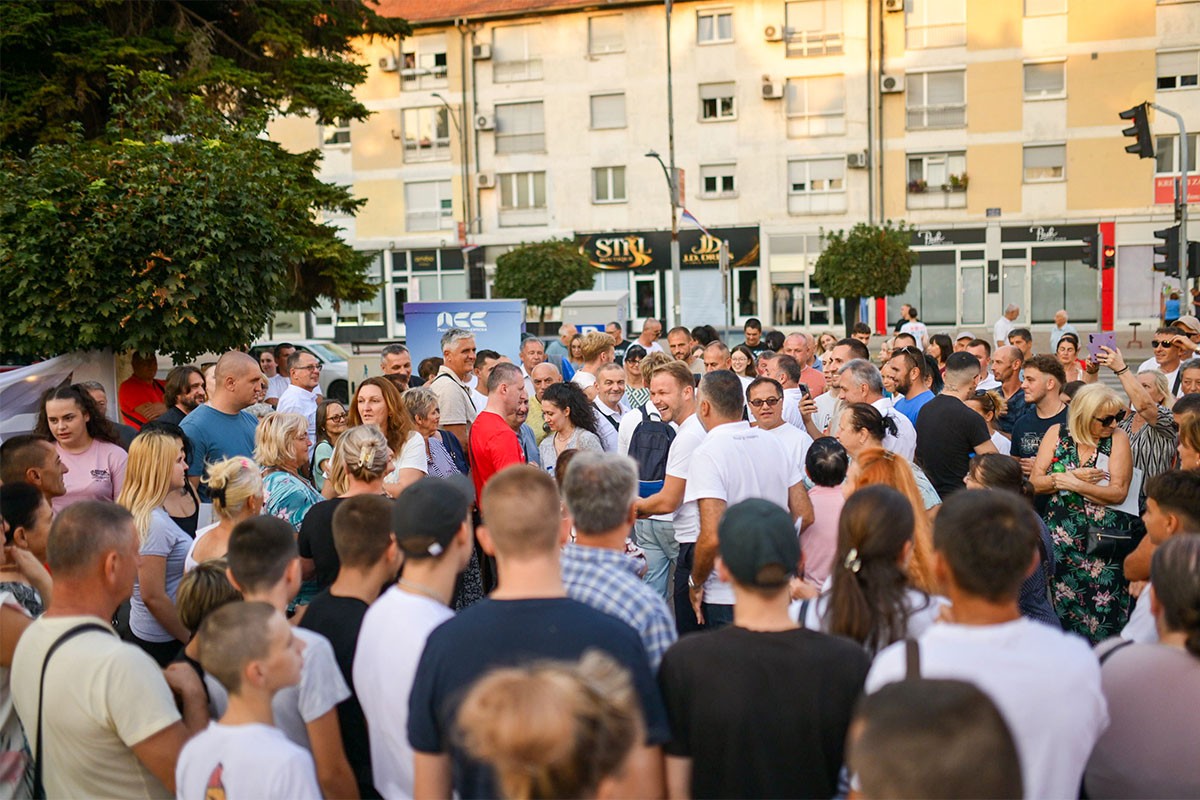 PSS u Doboju: Stanivuković najavio obnovu grada i niz reformi