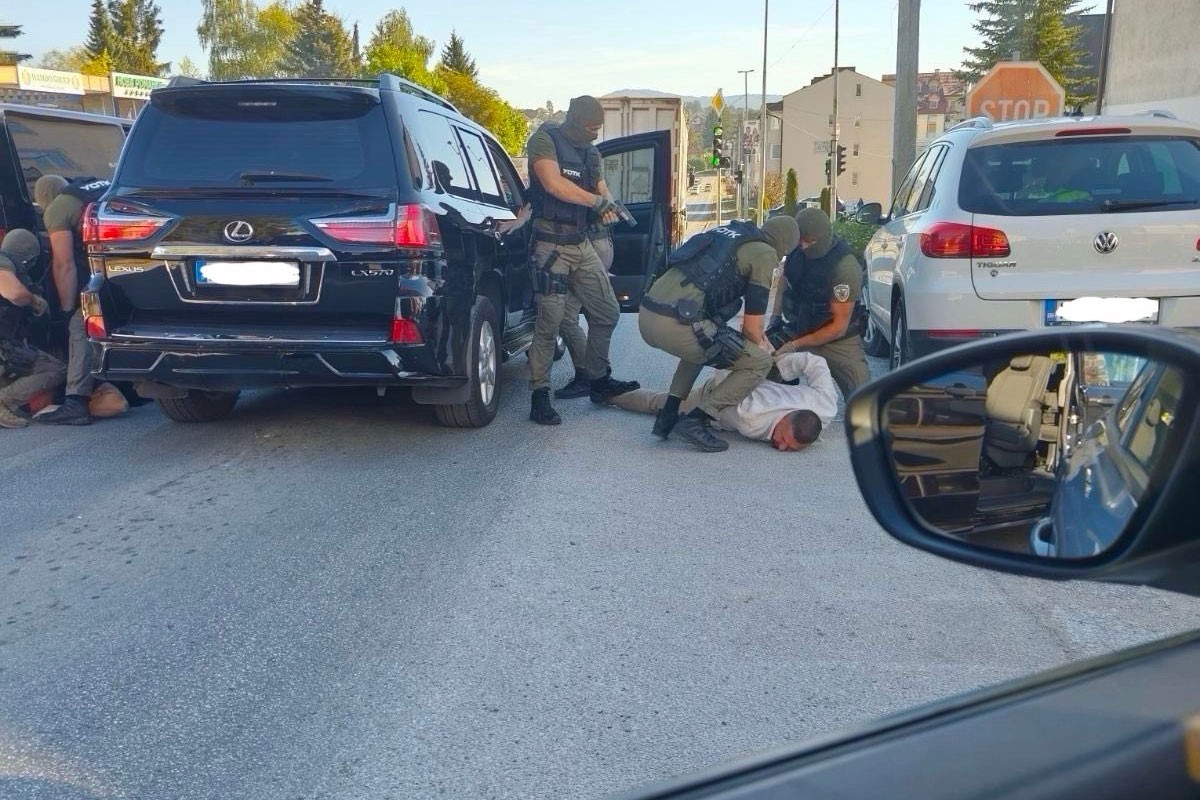 Ko je sve uhapšen u akciji "Amadeus" MUP-a RS (FOTO)