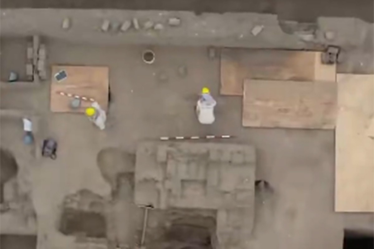 Arheolozi u Peruu otkrili grobnicu staru 600 godina: Pronađeni ostaci 38 ljudi (VIDEO)