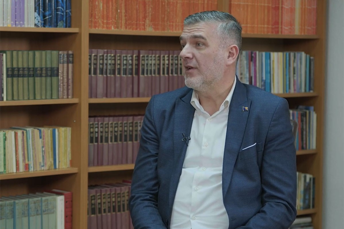 Opozvan Samir Baćevac zbog objave o smrti Ratka Mladića, šta je napisao