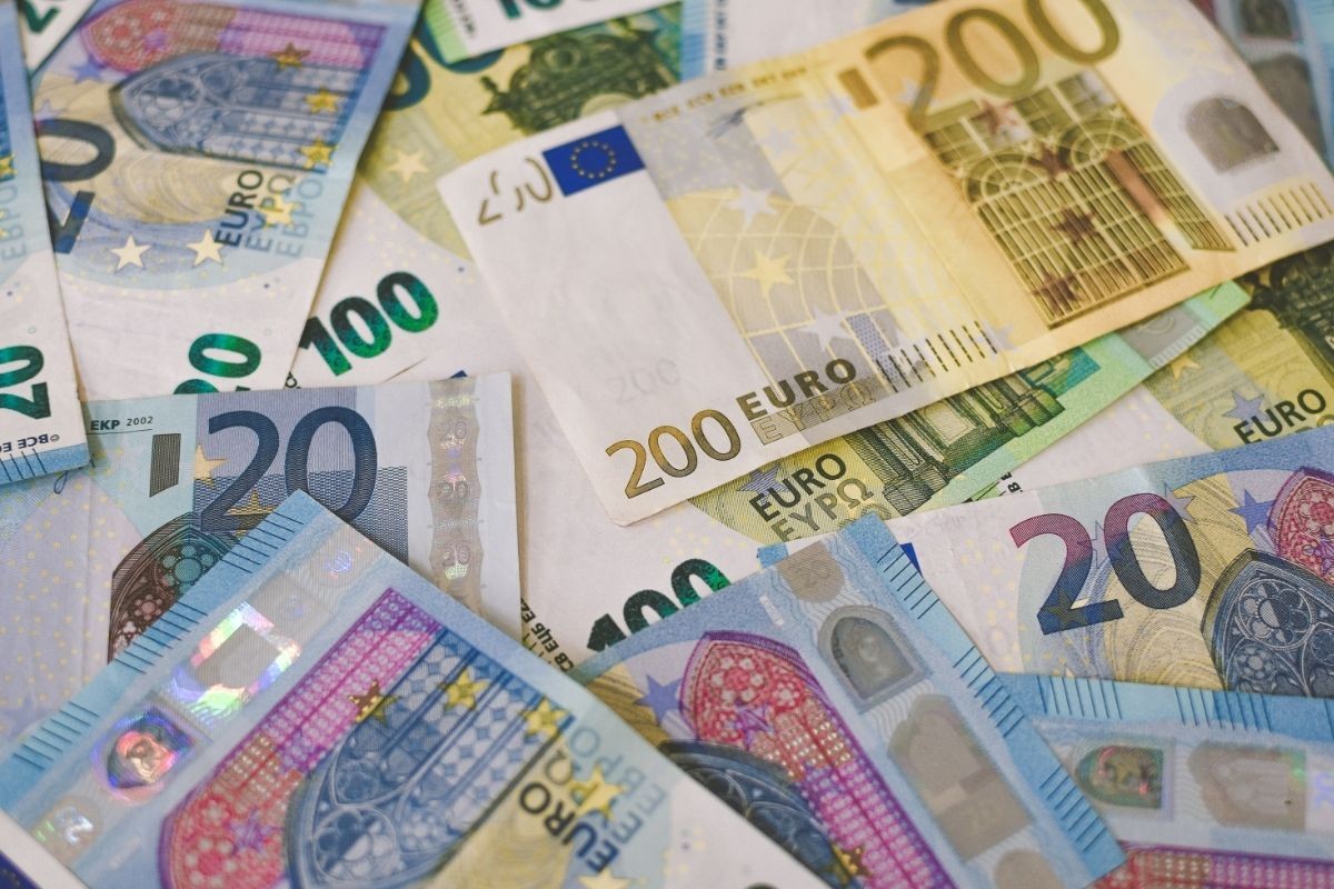 Pare će im se lijepiti za prste: Ova 3 znaka pune novčanike do 20. septembra