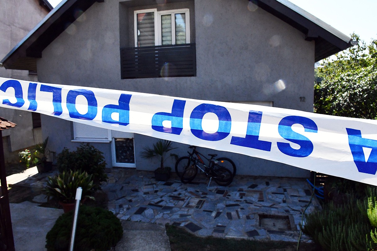 Policajci otišli, žena ubijena: Petorica udaljena s dužnosti