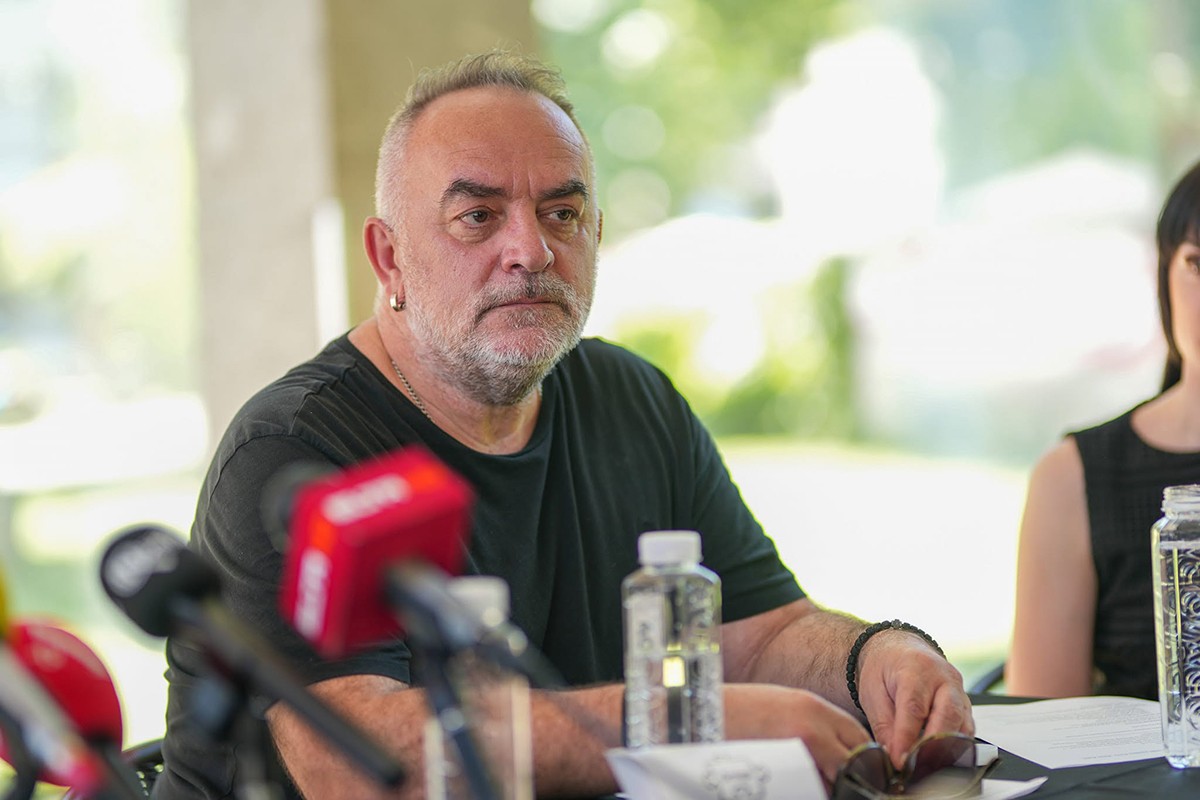 Siniša Tomić za "Nezavisne": Rokenrol je mijenjao svijet i postaće klasika