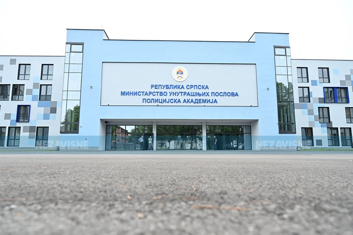 Slučaj u Srednjoj školi unutrašnjih poslova: Jedan dobio otkaz, drugi sam napustio MUP RS