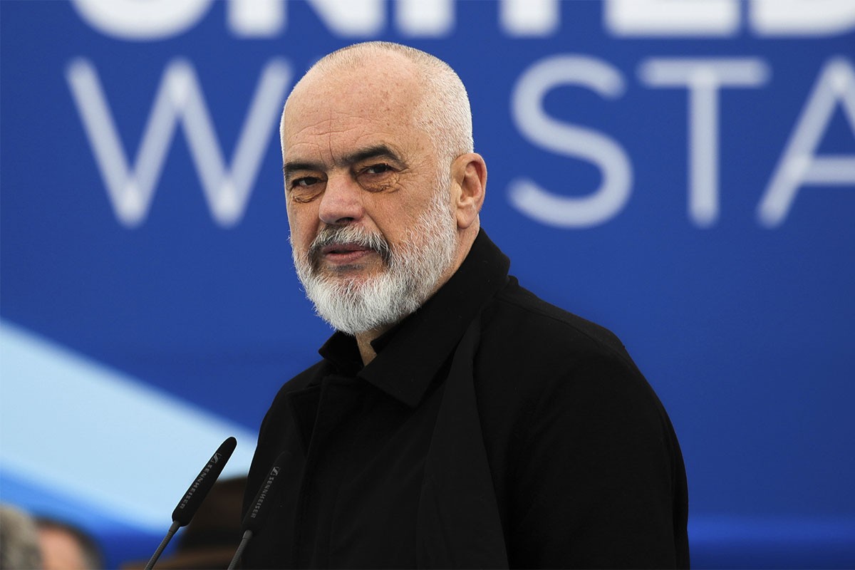 Edi Rama reagovao na presudu Hašimu Tačiju: Napisao jednu riječ