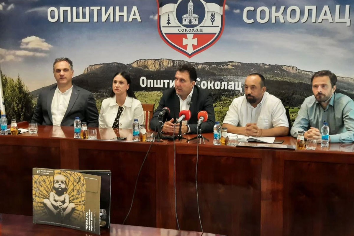 Naredne godine počinje snimanje filma o srpskoj porodici u ratnom Sarajevu