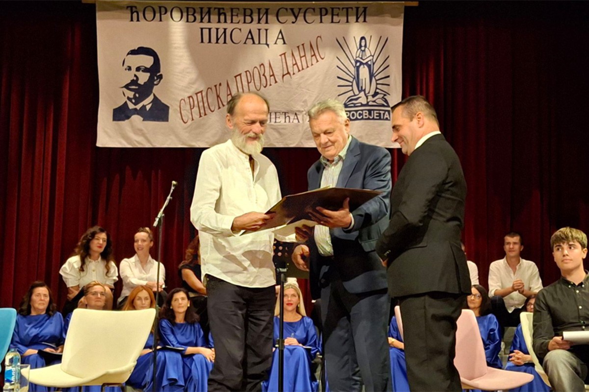 Nebojši Jevriću uručena nagrada "Svetozar Ćorović"