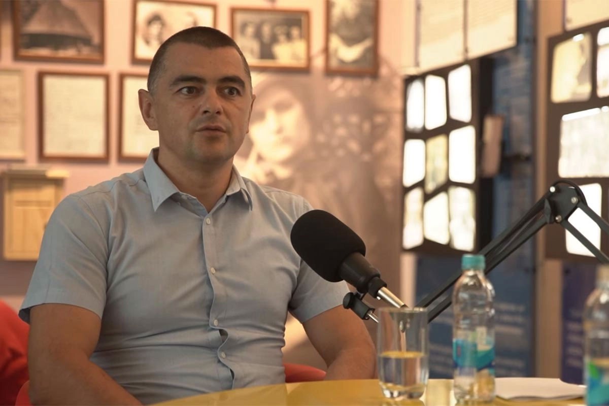 Mile Šikman o novim pravilima za djecu: EU Kids Act je potpuno opravdan zakon