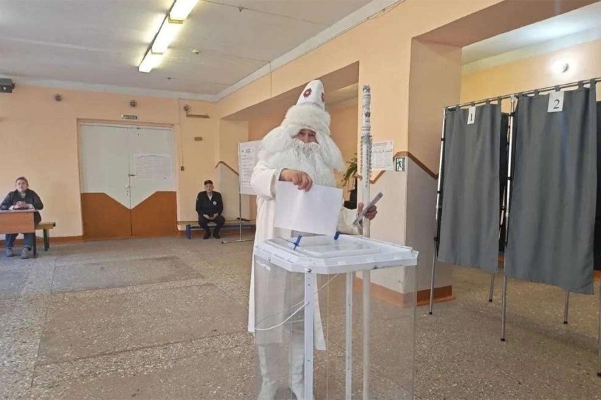 Na izborima za rusku Dumu glasao i Djed Mraz