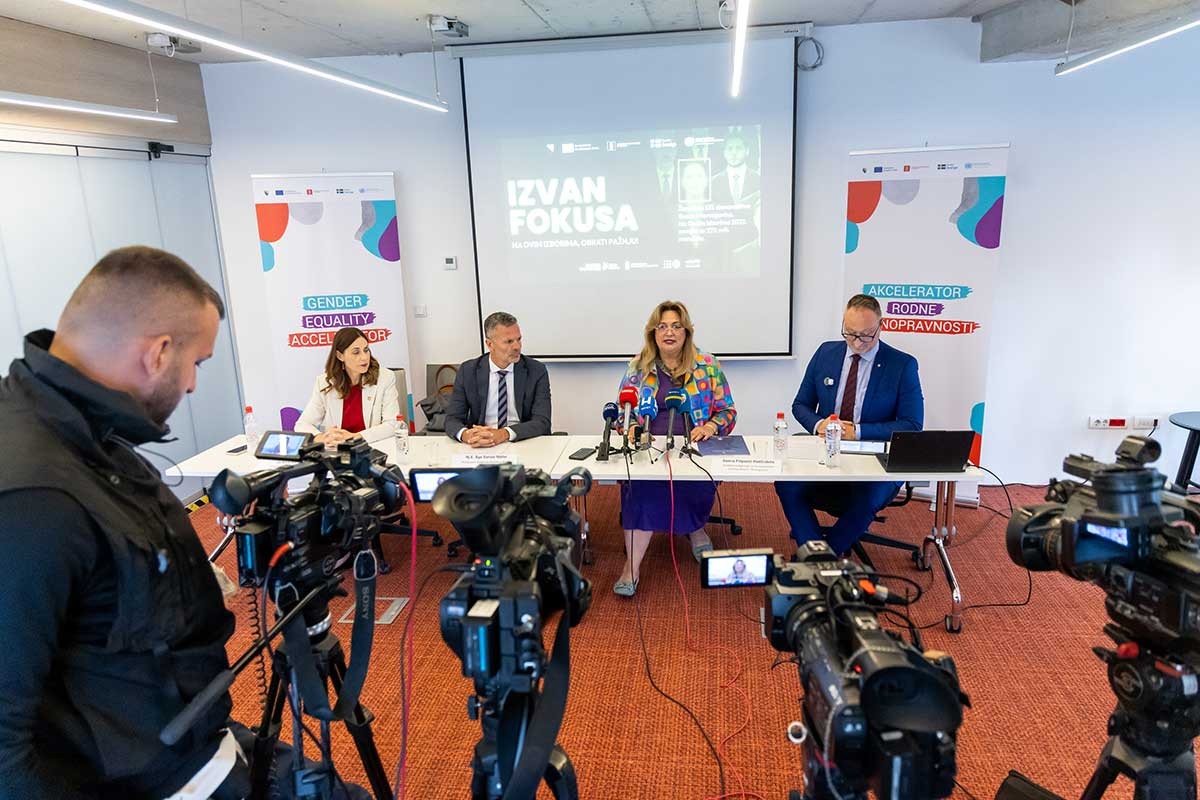 Kampanja "Izvan fokusa": Na izborima 42,2 odsto žena, koliko su one zaista vidljive?