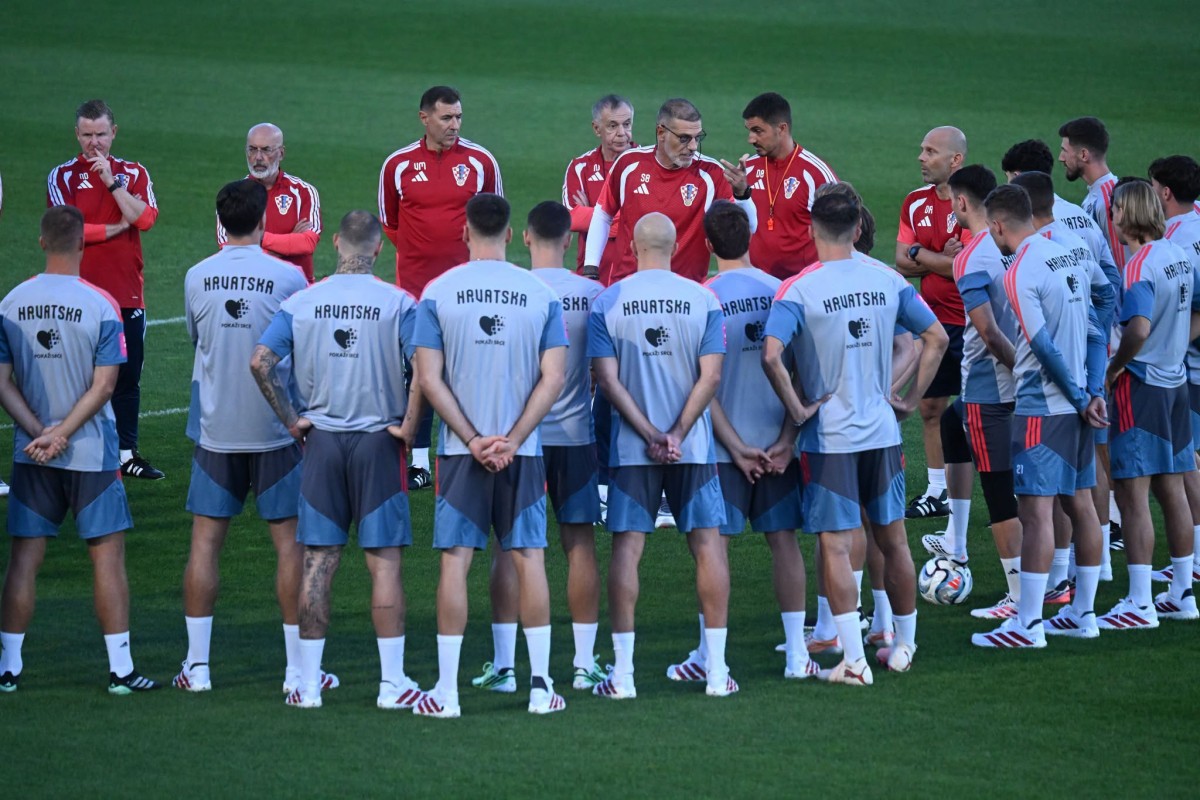 "Vatreni" odradili prvi trening pod vodstvom Slavena Bilića