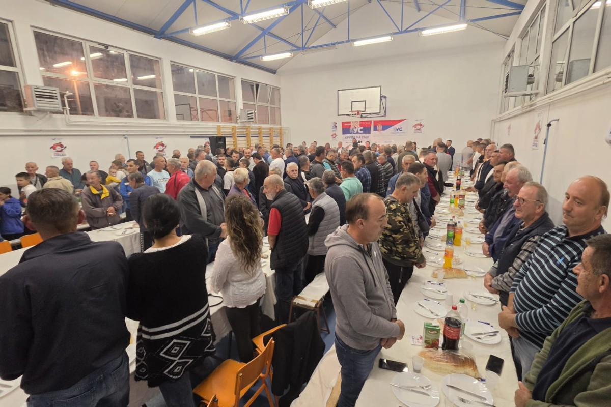 Ujedinjena Srpska puni dvije sale dnevno: Narod za čvrstu nacionalnu i bolju ekonomsku politiku